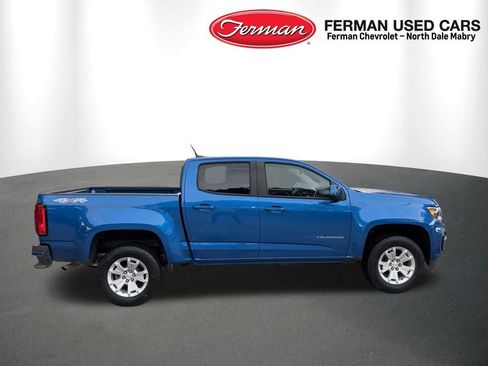 Used 2022 Chevrolet Colorado LT w/ LT Convenience Package AWD/4WD image 9