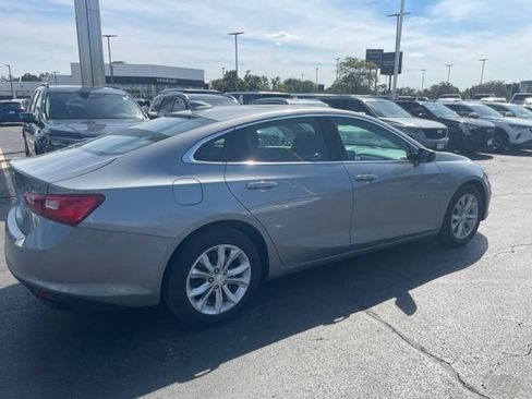 Used 2024 Chevrolet Malibu LT FWD image 2