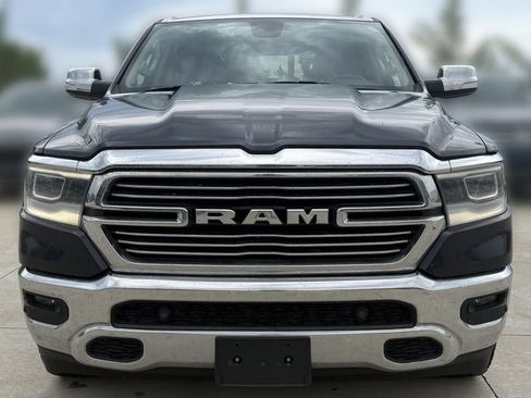 Used 2019 RAM 1500 Laramie AWD/4WD image 8