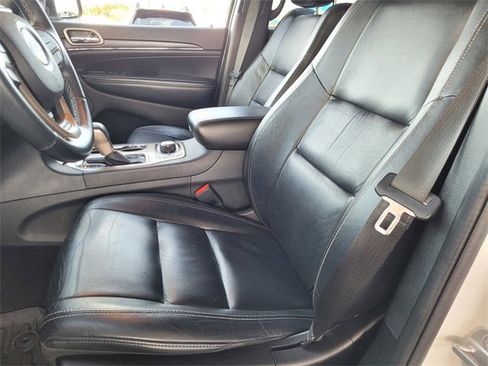 Certified 2016 Jeep Grand Cherokee Limited image 15