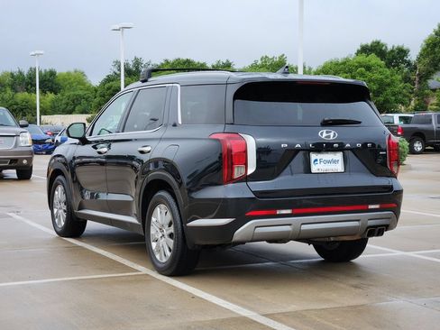Used 2023 Hyundai Palisade SEL AWD/4WD image 5
