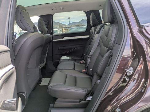 New 2026 Volvo EX90 Ultra AWD/4WD image 15