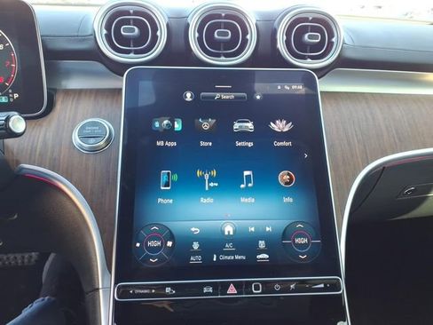 Used 2023 Mercedes-Benz C 300 Sedan image 12