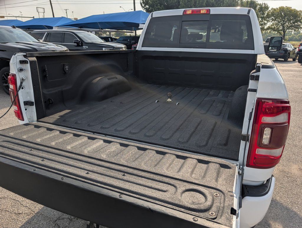 Used 2024 RAM 2500 Laramie w/ Cold Weather Group AWD/4WD image 28