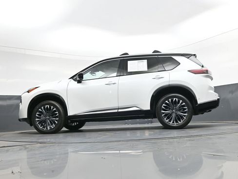 Used 2025 Nissan Rogue Platinum w/ Platinum Premium Package AWD/4WD image 43