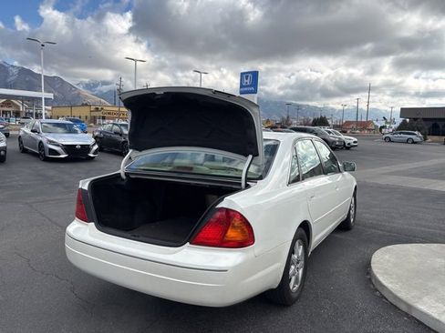 Used 2001 Toyota Avalon XL image 28