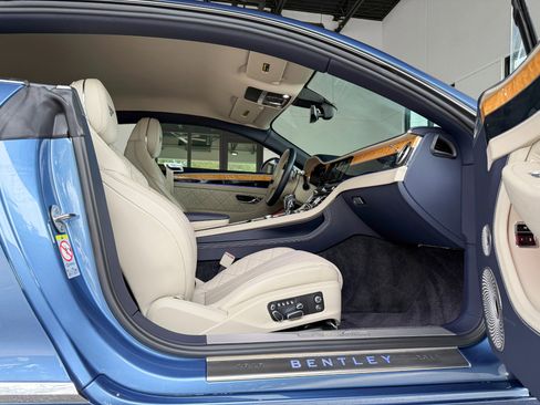 Used 2020 Bentley Continental GT V8 AWD/4WD image 23