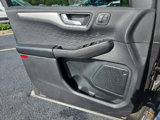 Used 2020 Ford Escape SEL FWD image 24