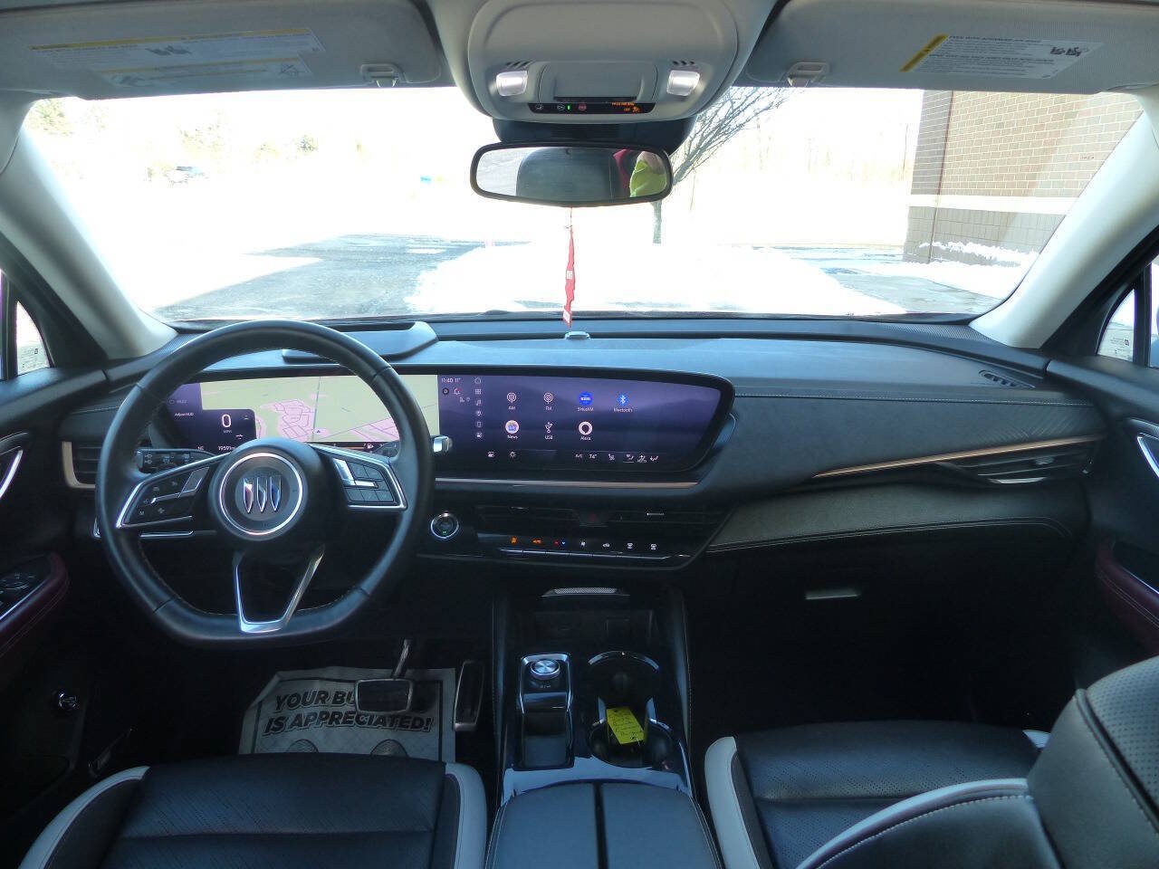 Used 2025 Buick Envision Sport Touring AWD/4WD image 37