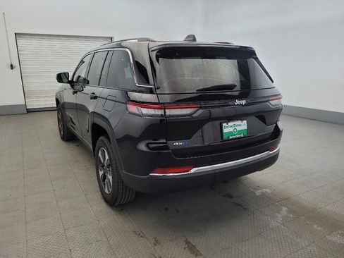 Used 2022 Jeep Grand Cherokee Limited 4xe image 6