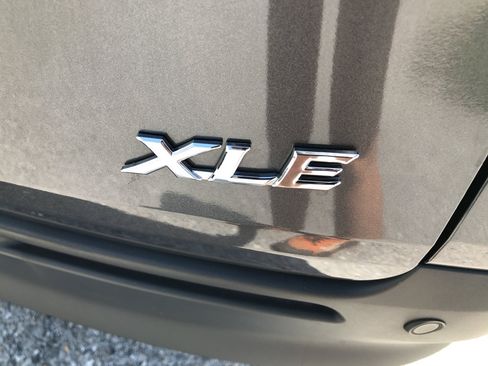 Certified 2025 Toyota Sienna XLE AWD/4WD image 10