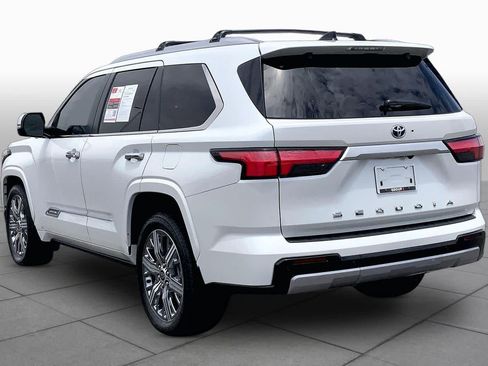 Used 2024 Toyota Sequoia Capstone AWD/4WD image 12