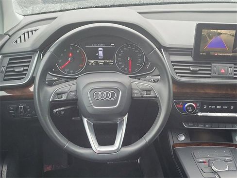 Used 2018 Audi Q5 2.0T Premium w/ Convenience Package image 24