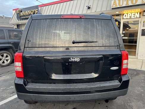 Used 2011 Jeep Patriot Latitude image 5