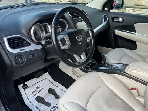 Used 2012 Dodge Journey R/T w/ Navigation & Sound Group I image 14