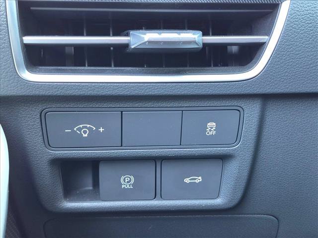 Used 2025 Hyundai Sonata SEL FWD image 16