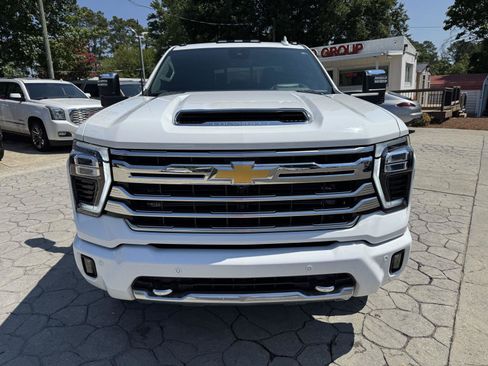 Used 2026 Chevrolet Silverado 2500 High Country w/ Technology Package AWD/4WD image 19