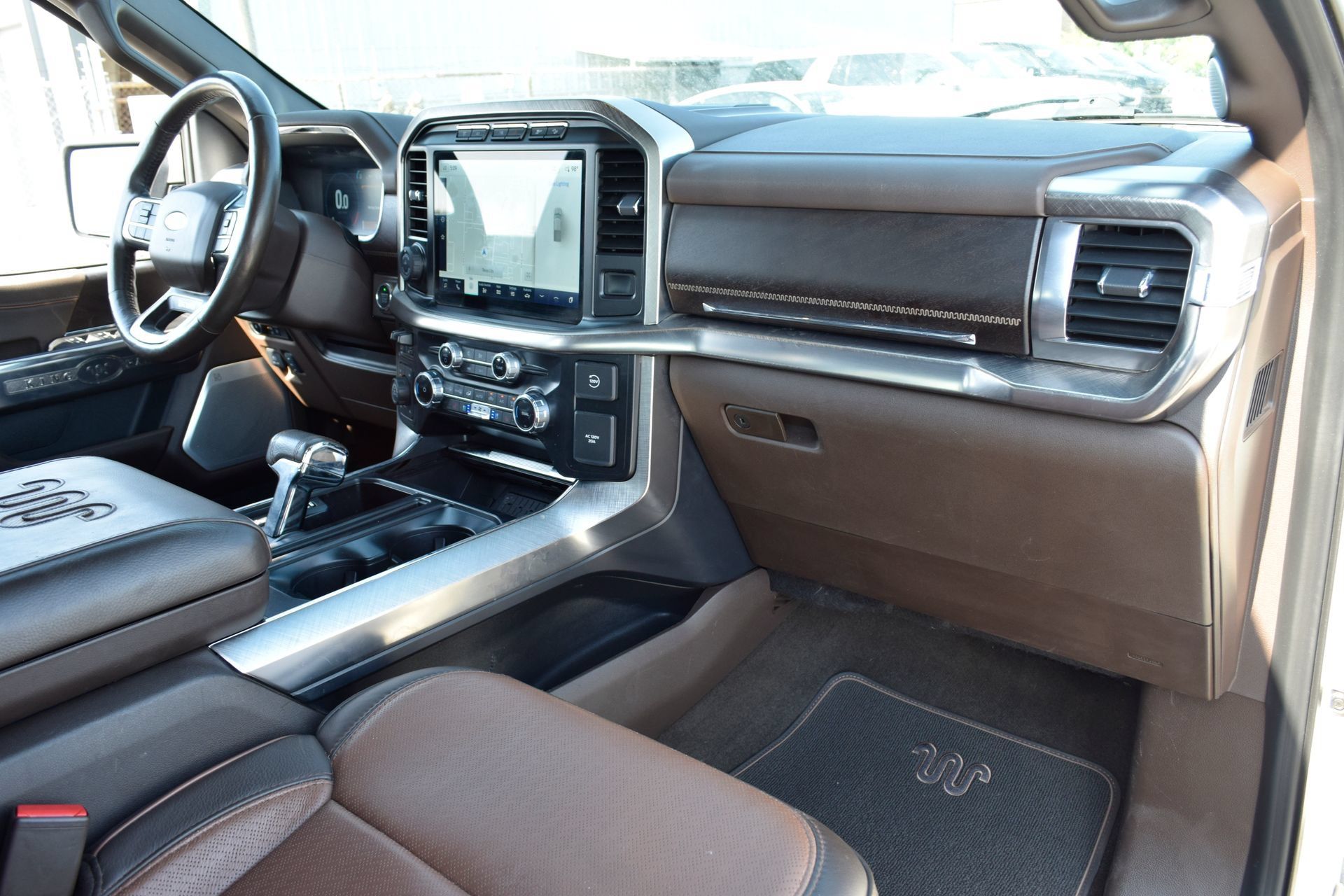 Used 2023 Ford F150 King Ranch w/ Equipment Group 601A High AWD/4WD image 23