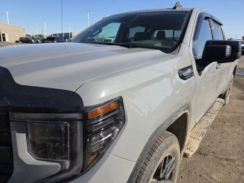 Used 2024 GMC Sierra 1500 Elevation w/ Elevation Premium Package AWD/4WD image 10