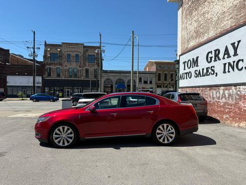 Used 2013 Lincoln MKS AWD image 5