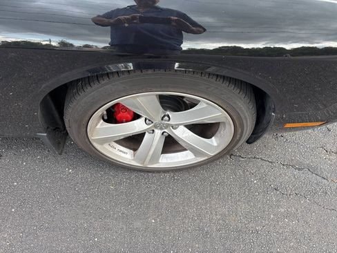 Used 2010 Dodge Challenger SRT8 w/ SRT Option Group II image 9