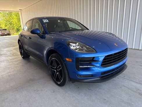 Used 2020 Porsche Macan AWD/4WD image 27