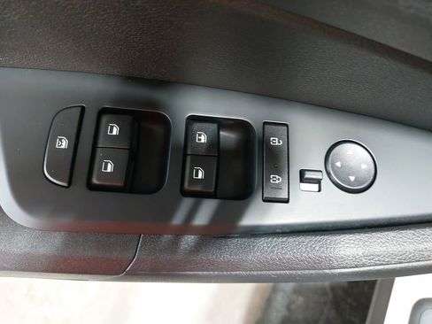 Used 2025 Kia Sportage LX AWD/4WD image 27