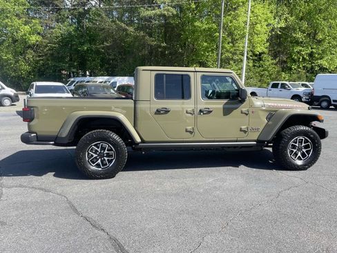 New 2026 Jeep Gladiator Rubicon w/ Steel Power Dome Hood Package AWD/4WD image 9