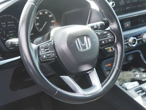 Used 2025 Honda CR-V EX-L image 12