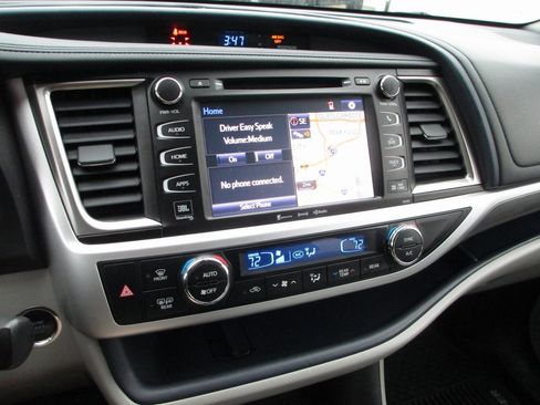 Used 2019 Toyota Highlander Limited image 27