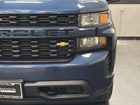 Used 2020 Chevrolet Silverado 1500 Custom w/ Custom Value Package RWD image 7
