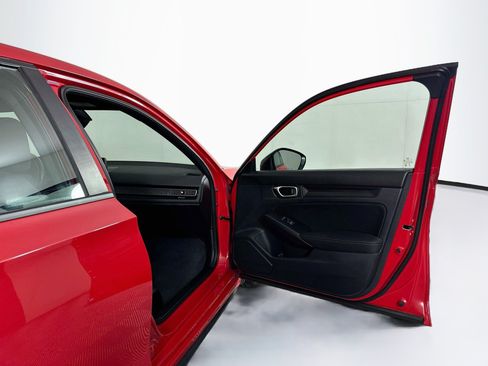 Used 2024 Honda Civic Sport image 29