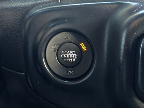 Certified 2023 Jeep Gladiator Mojave w/ Safety Group image 19