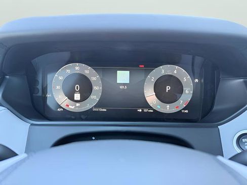 New 2026 Land Rover Range Rover Velar Dynamic SE image 23