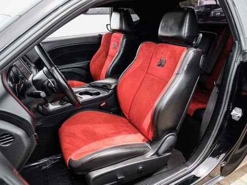 Used 2023 Dodge Challenger R/T Scat Pack w/ Plus Package RWD image 31