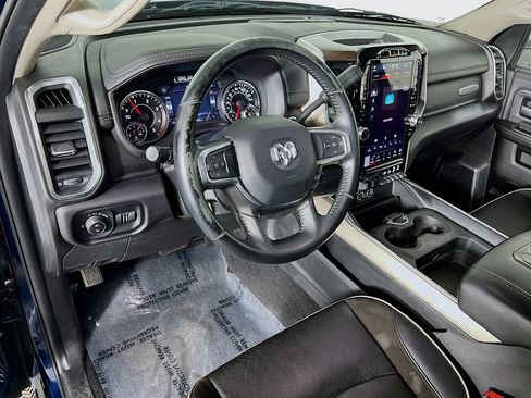 Used 2023 RAM 2500 Laramie AWD/4WD image 9