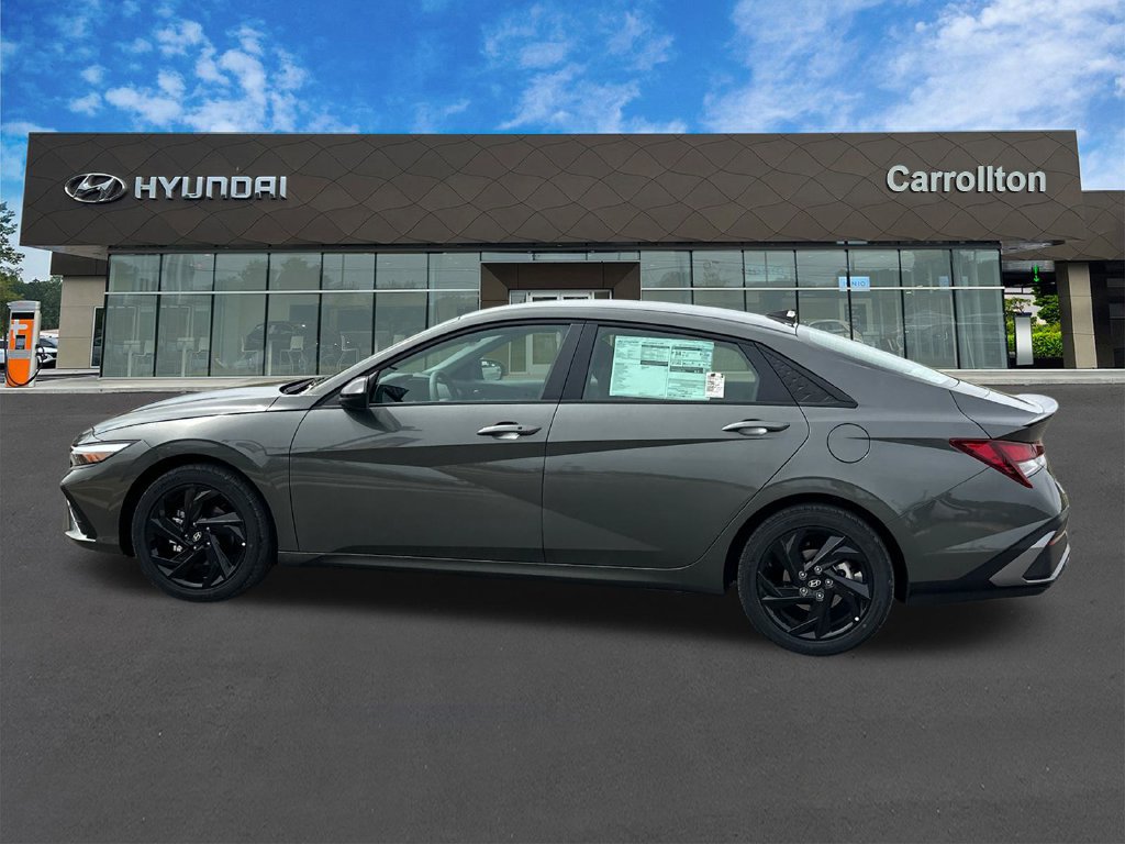 Certified 2026 Hyundai Elantra Sport FWD image 8