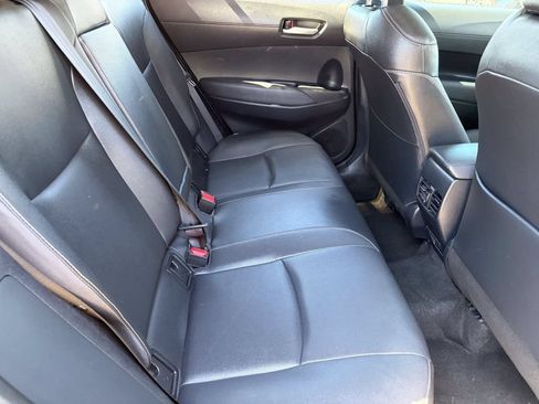 Certified 2024 Toyota Corolla Cross XLE w/ Convenience Package FWD image 19