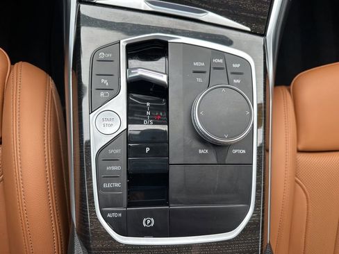 Used 2023 BMW 330e xDrive w/ Driving Assistance Package image 6