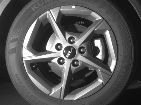 Used 2025 Kia K4 LXS image 13