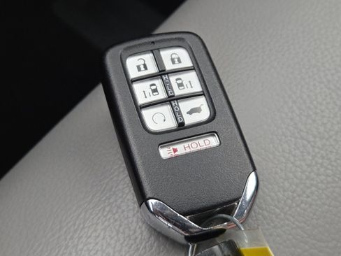 Used 2024 Honda Odyssey Touring image 36