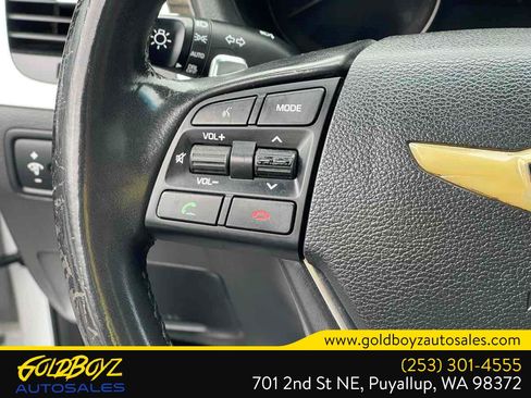Used 2015 Hyundai Genesis 3.8 w/ Option Group 02 RWD image 27