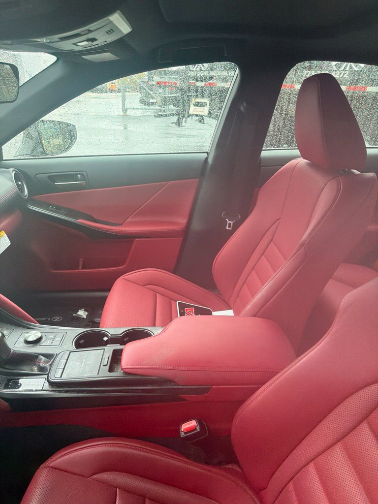Used 2022 Lexus IS 350 F Sport w/ Dynamic Handling Package AWD/4WD image 9