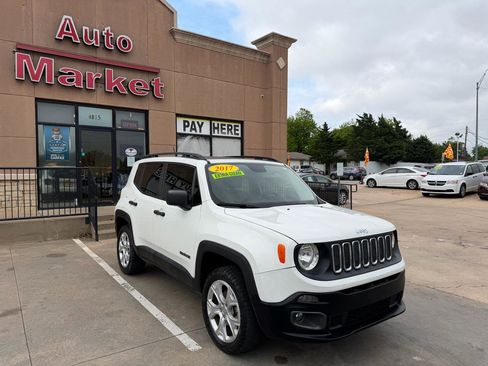 Used 2017 Jeep Renegade Sport w/ Power & Air Group AWD/4WD image 3
