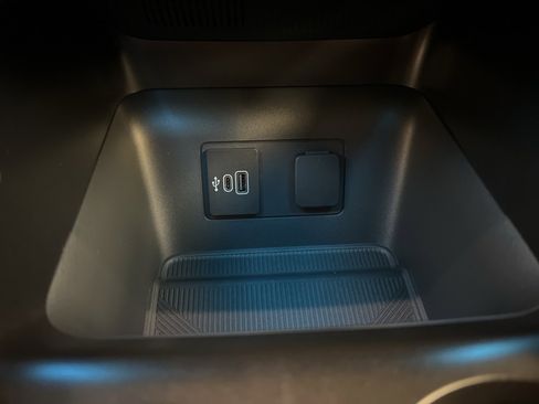 New 2026 Ford Explorer ST-Line w/ ST-Line Street Pack image 16