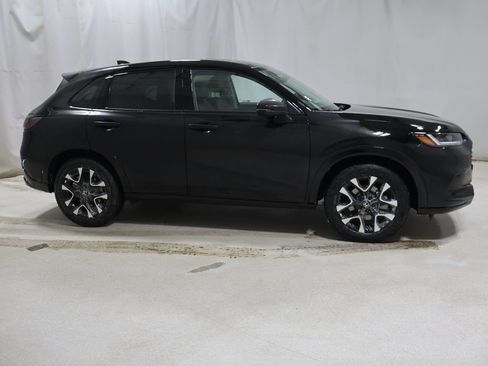 New 2026 Honda HR-V EX-L image 8