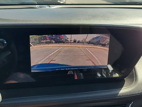 Used 2025 Buick Encore GX Preferred image 23