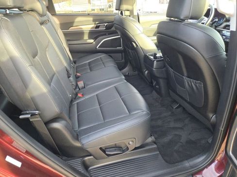 Used 2020 Kia Telluride EX image 10