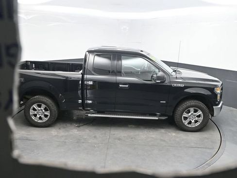 Used 2016 Ford F150 XLT w/ Equipment Group 302A Luxury AWD/4WD image 32