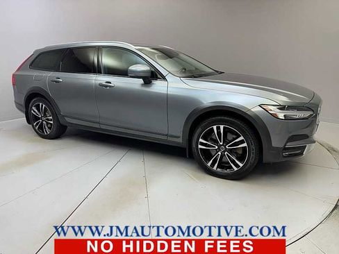 Used 2019 Volvo V90 T5 Cross Country w/ Protection Package Premier image 7